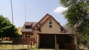 Benefits of Thatch Roof Tiling