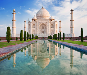 Taj Mahal tour from Delhi by India taj tours Company.