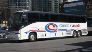 The Best Coach Bus Services for Exploring Canada’s National Parks