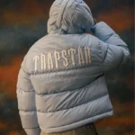 Trapstar-Irongate-Hooded-Puffer-Jacket-Ice-Blue.webp