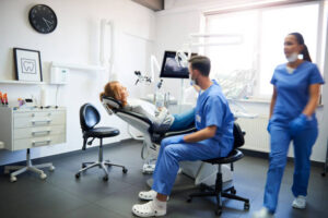 How a Dental Panoramic X-ray in Riyadh Helps in Wisdom Teeth Removal