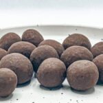 chocolate-covered-macadamia-nuts.jpg