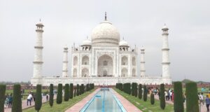 Taj Mahal Tour by Car from Delhi