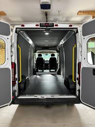 How to Maintain Your Refrigerated Van Unit in Summer