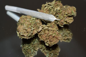 Why More People Prefer to Buy Weed Edibles Online Today?