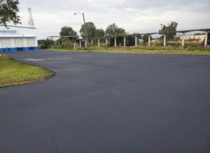 Bring Tampa Lots Back to Life With Smart Sealcoating & Repair