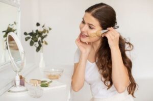 Say Goodbye to Dull Skin with These 10 Skincare Tricks!