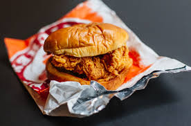 Popeyes Blackened Chicken: Taste, Nutrition & 2025 Guide