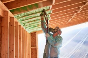 Benefits of Closed-Cell Spray Foam for Structural Reinforcement