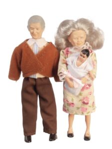 Why Do Serious Miniaturists Invest in Custom Dollhouse Dolls?