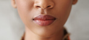 Can Men Also Benefit from Smoker’s Lips Treatment Methods?