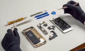 Top 10 Benefits of Completing a Mobile Repairing Course