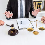 divorce-lawyer.jpg