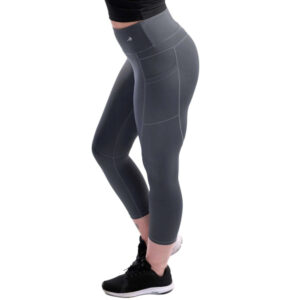 CompressionZ vs. Traditional Sportswear: What Makes Compression Gear Different?
