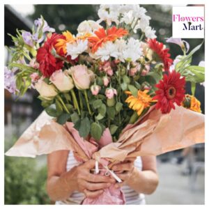 Visit Expert flower shop near me, FlowersMart, offering Elegant flowers online Dubai 