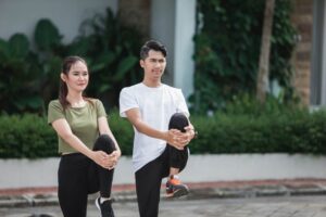 Benefits of Training with a Personal Trainer Near You: Maximizing Your Fitness