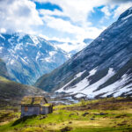 glacier-mountains-norway-landscape-plateau-wooden-house-3840x2400-4326.jpg