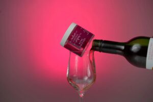 Revitalize Your Skin Naturally with Fabheal Red Wine Face Gel – Your Daily UVA UVB Shield!