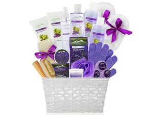 The Ultimate Guide to Wedding Gift Box in 2025