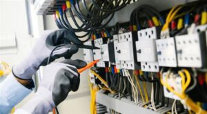 Top 7 Benefits of Getting Your Electrical Contractors License Online