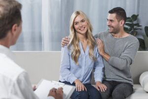 The Role of a Relationship Therapist in Long-Term Relationship Health