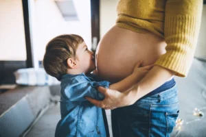 Free Prenatal Care Clinics Near Me: Support for Moms